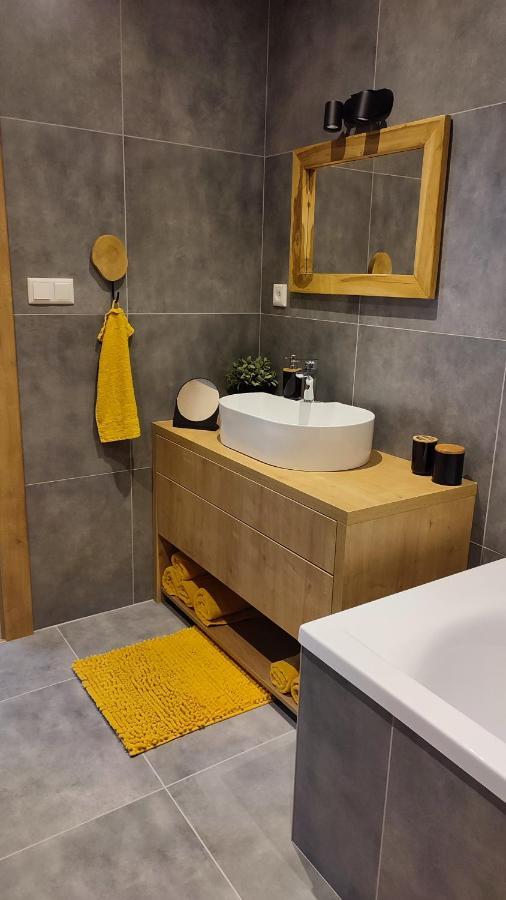 Ltm Apartman Spišská Nová Ves Eksteriør billede